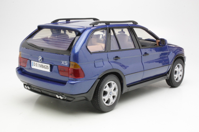 BMW X5 (E53), sininen - Sulje napsauttamalla kuva