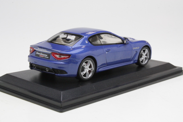 Maserati Gran Turismo MC Stradale 2013, blue