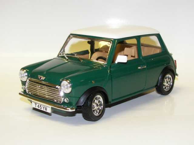 Mini Cooper 1969, green
