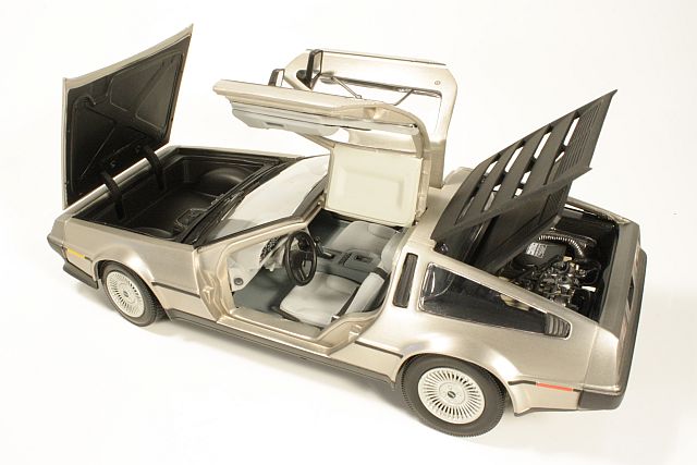 De Lorean DMC LK 1981, silver