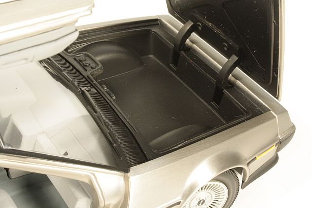 De Lorean DMC LK 1981, silver