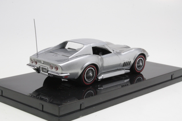 Chevrolet Corvette C3 Coupe 1968, hopea