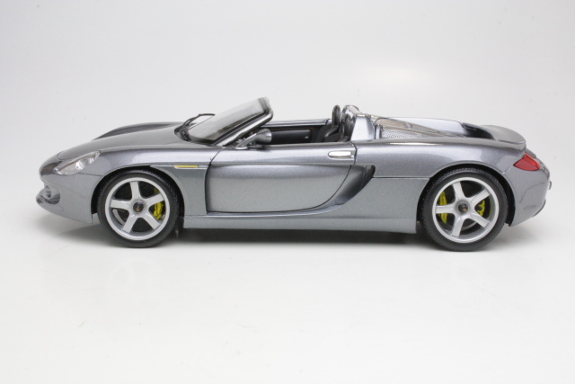 Porsche Carrera GT, grey