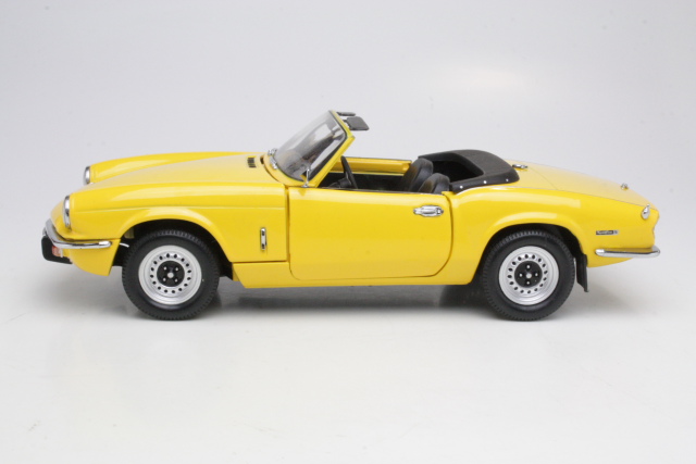 Triumph Spitfire Mk.IV Cabriolet 1970, keltainen - Sulje napsauttamalla kuva