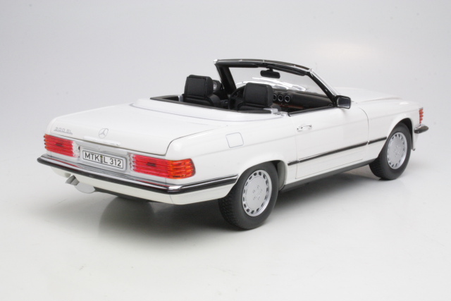 Mercedes 300SL (w107) 1986, valkoinen - Sulje napsauttamalla kuva