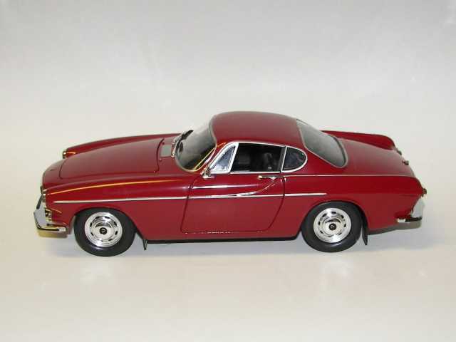 Volvo P1800S 1969, punainen