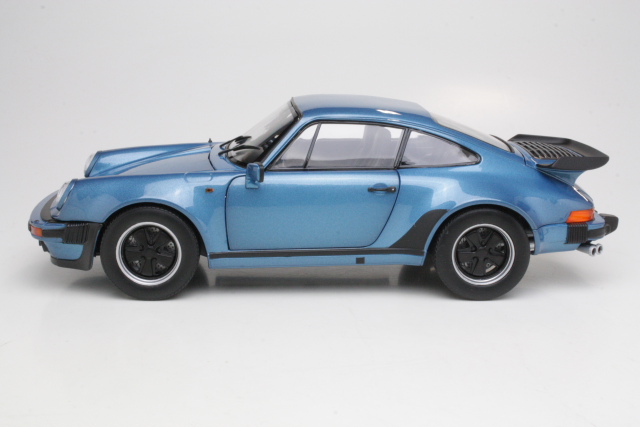 Porsche 911 Turbo 3,3 1977, sininen - Sulje napsauttamalla kuva