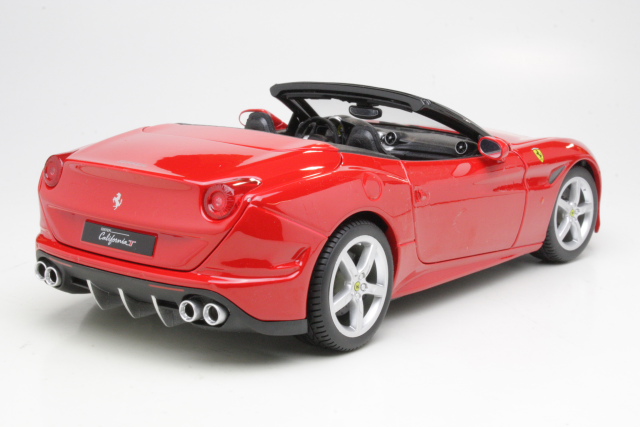 Ferrari California "Open top", punainen - Sulje napsauttamalla kuva