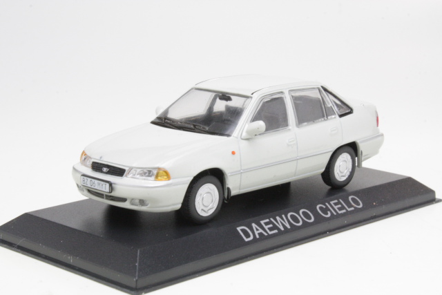 Daewoo Cielo, valkoinen