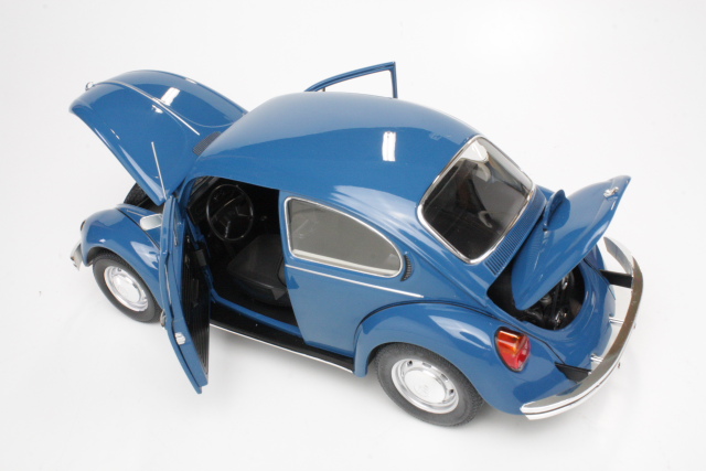 VW Beetle 1200 1983, blue