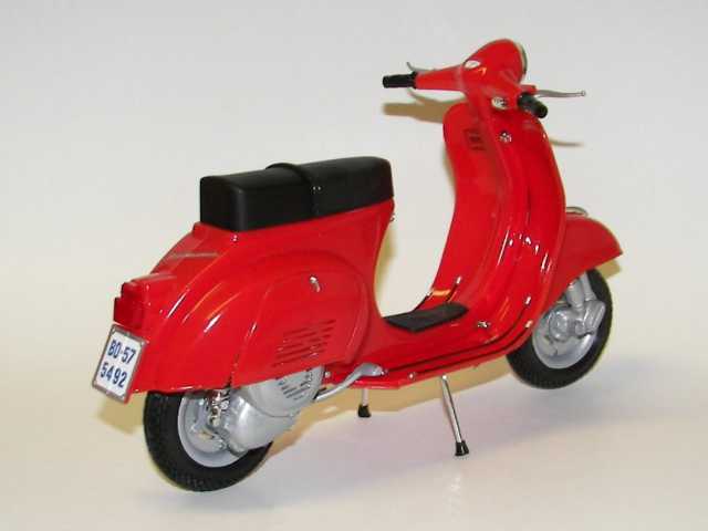 Vespa 125 Primavera 1968, punainen