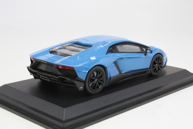 Lamborghini Aventador LP720-4 50° Anniversary 2013, sininen