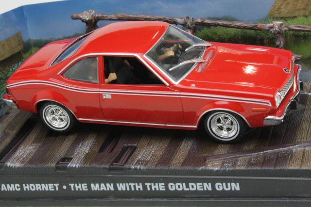 AMC Hornet 1974, punainen