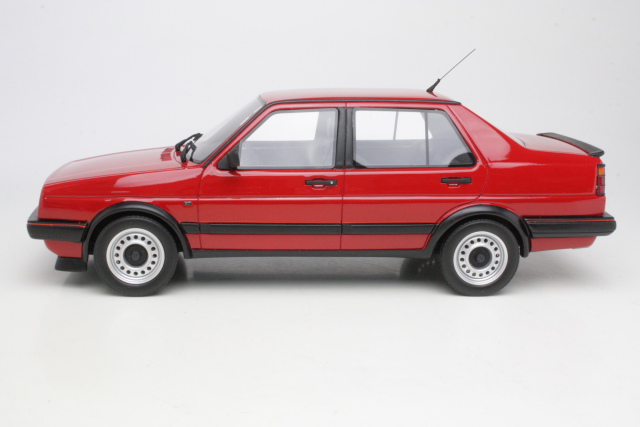 VW Jetta GTX 16V, red