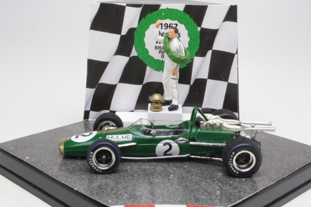 Brabham Repco BT24, World Champion 1967, D.Hulme, no.2 - Sulje napsauttamalla kuva