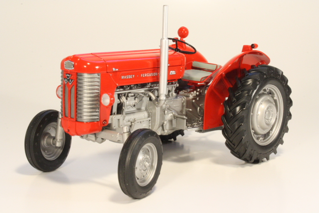 Massey Ferguson 65, punainen 1:16 - Sulje napsauttamalla kuva