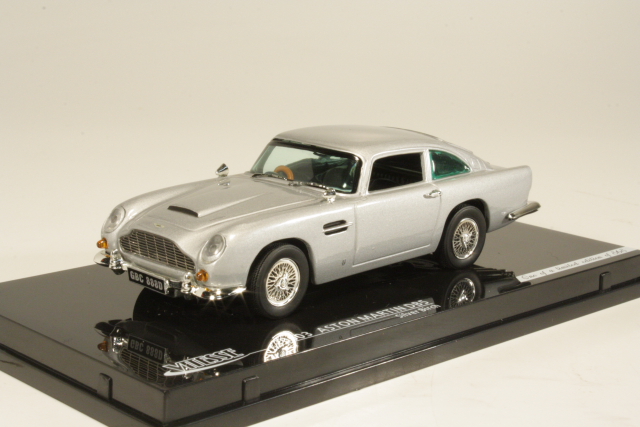 Aston Martin DB5 1963, silver