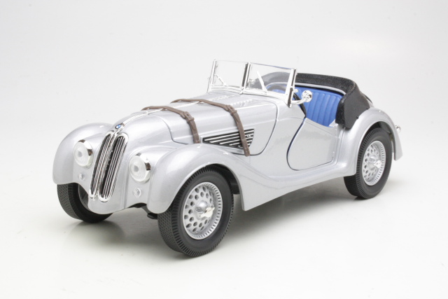 BMW 328 1940, silver