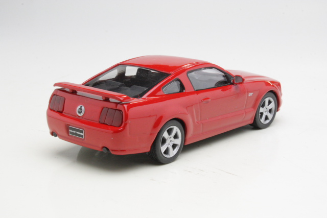 Ford Mustang GT, red