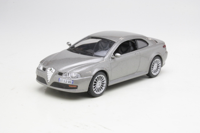 Alfa Romeo GT 3.2 V6 24V, harmaa - Sulje napsauttamalla kuva