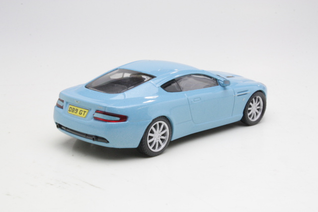 Aston Martin DB9 GT, vaaleansininen