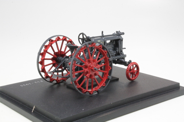 McCormick Deering Farmall F12 1935, grey