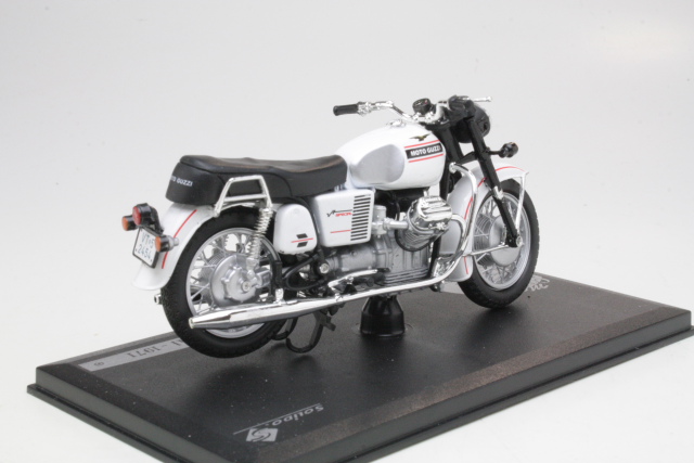 Moto Guzzi V7 Speciale 1971, valkoinen