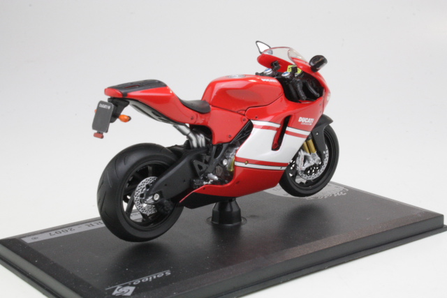 Ducati Desmosedici RR 2007, red