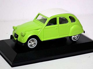 Citroen 2CV, vihreä/valkoinen - Sulje napsauttamalla kuva