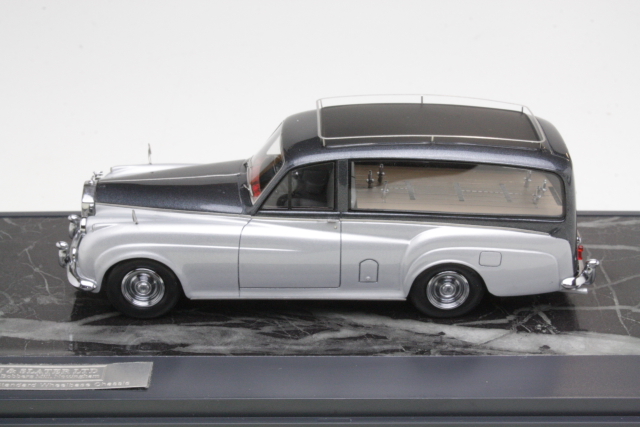 Simpson & Slater RR SC Hearse 1957, silver