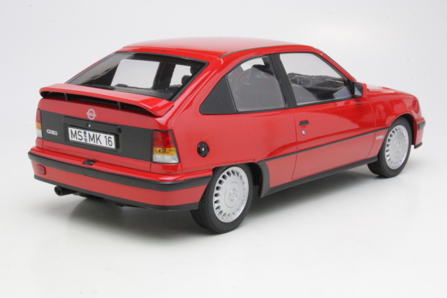 Opel Kadett E GSi 1984, punainen
