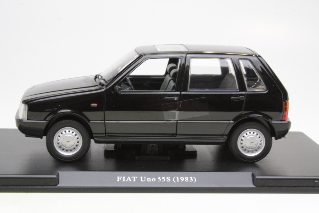 Fiat Uno 55S 1983, musta - Sulje napsauttamalla kuva
