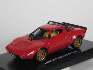 Lancia Stratos HF 1974, punainen