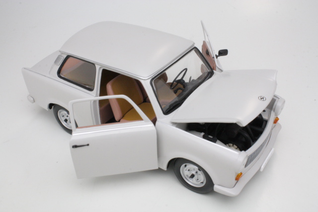Trabant 601, harmaa