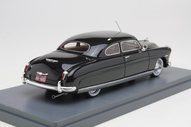 Hudson Commodore Coupe 1948, musta - Sulje napsauttamalla kuva