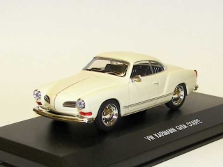 VW Karmann Ghia Coupe 1968, beige