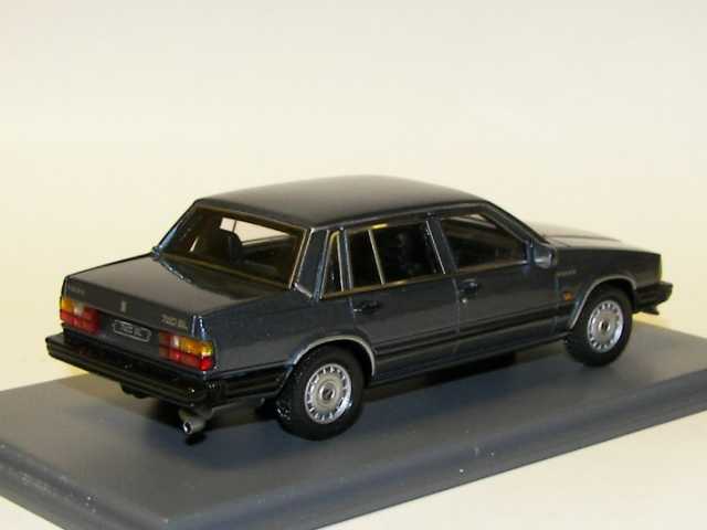 Volvo 740GL 1987, metallinsininen