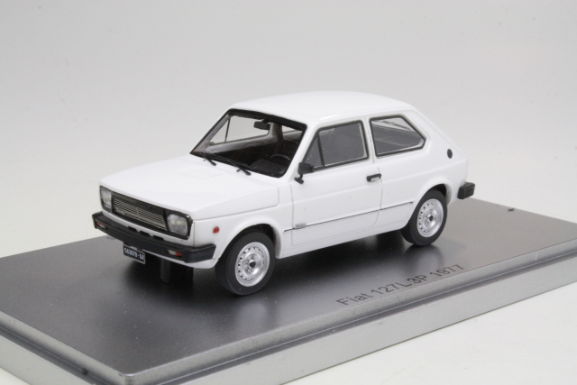 Fiat 127 2 .ser 1977, white