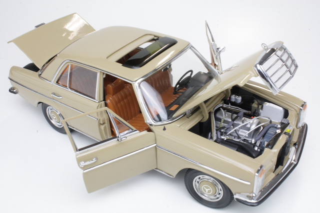 Mercedes Strich 8 (w115), beige - Sulje napsauttamalla kuva