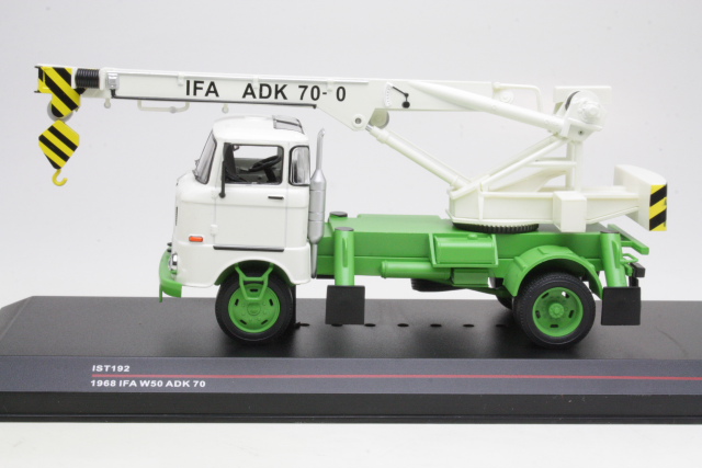IFA W50 ADK70 Autokran 1968, valkoinen/vihreä
