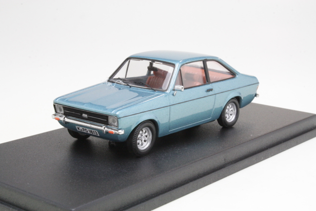 Ford Escort Mk2 1975, vaaleansininen