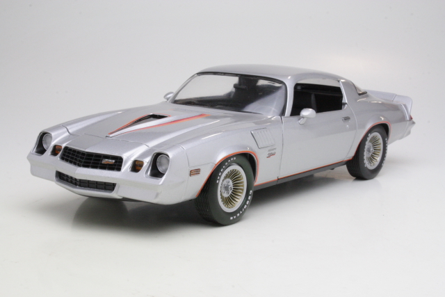 Chevrolet Camaro Z28 1978, silver