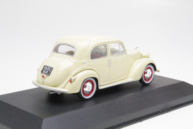Simca Huit 1938, cream