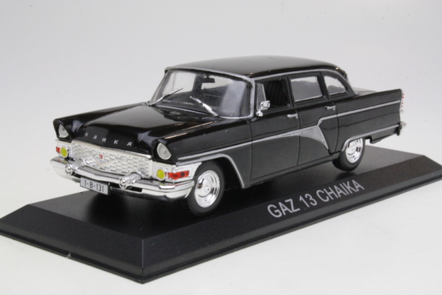 GAZ 13 Tschaika 1959, black