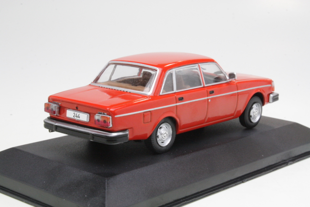 Volvo 244GL 1978, punainen
