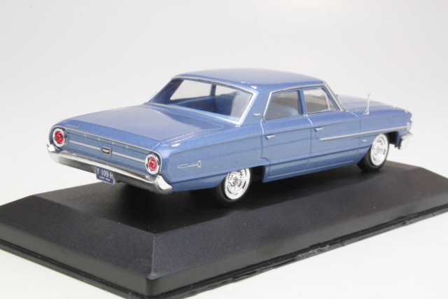 Ford Galaxie Custom 500 Sedan 1964, vaaleansininen - Sulje napsauttamalla kuva