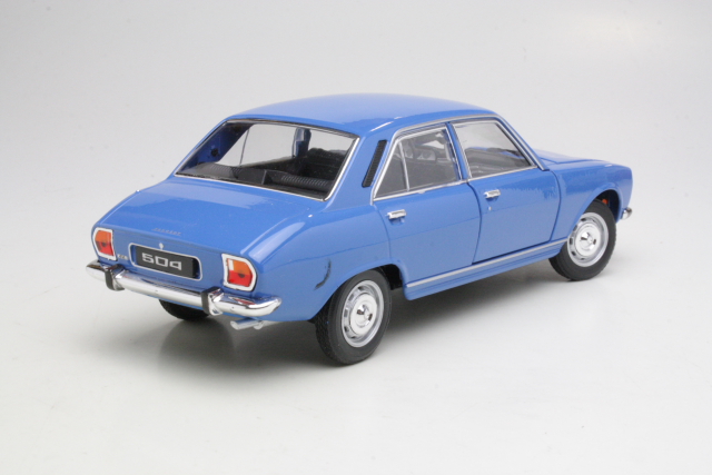 Peugeot 504 1975, sininen (1:24) - Sulje napsauttamalla kuva