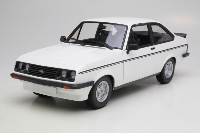 Ford Escort Mk2 RS2000 1976, valkoinen