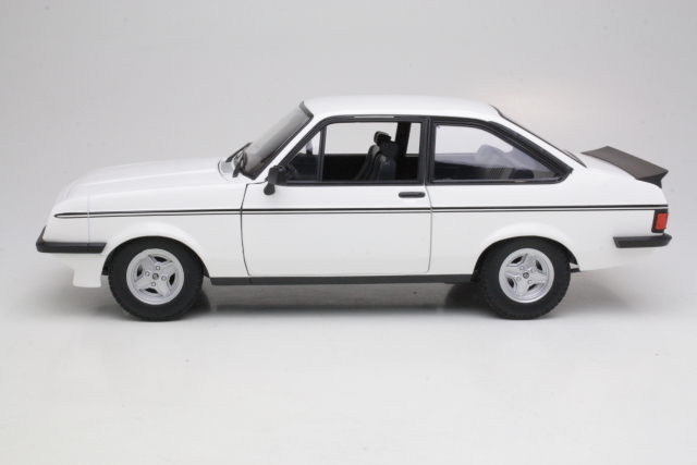 Ford Escort Mk2 RS2000 1976, valkoinen