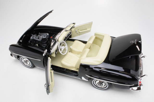 Mercedes 190SL (w121) 1957, musta